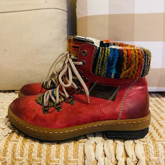 Women’s Rieker Felicitas Red Ankle Hiking Knit Lace Up Zipper Boots Sz 37 US 6.5 - Picture 1 of 10